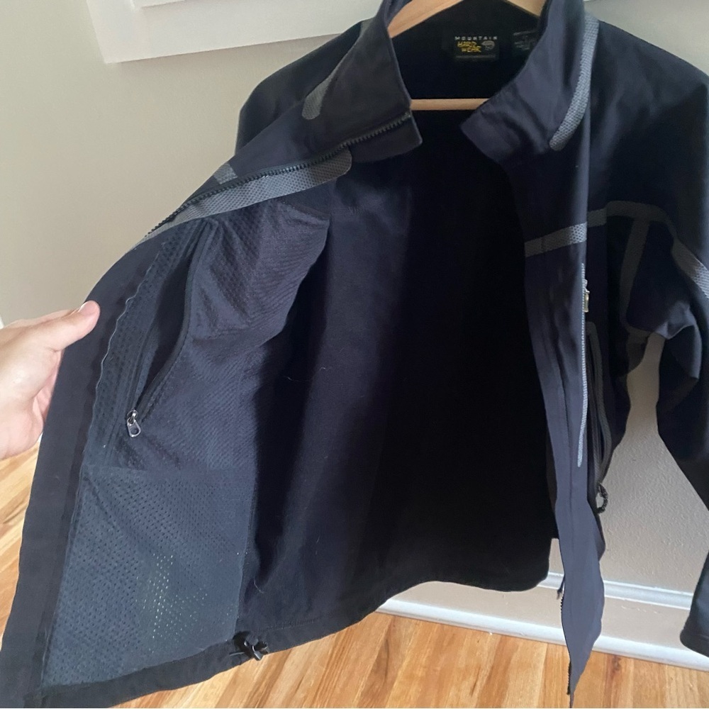 Mountain Hardwear Synchro Softshell Jacket Conduit Black Size Small Winter View 4